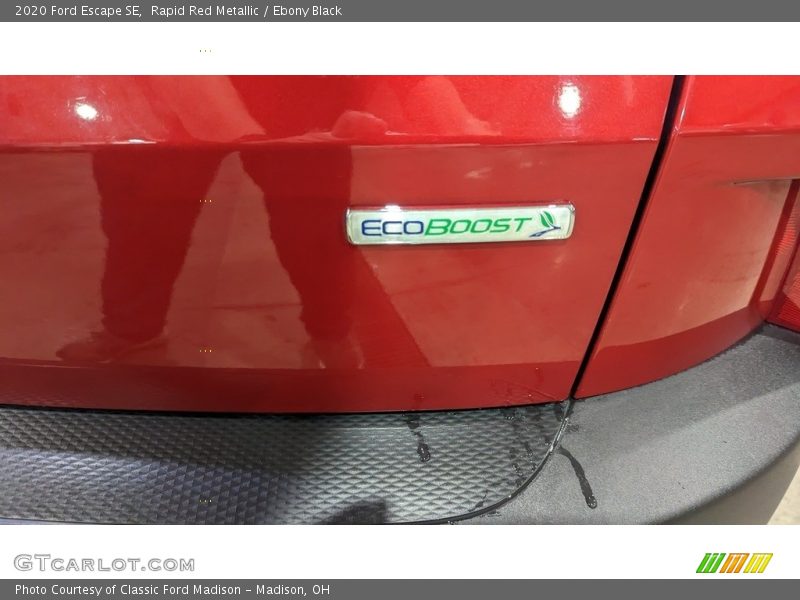 Rapid Red Metallic / Ebony Black 2020 Ford Escape SE