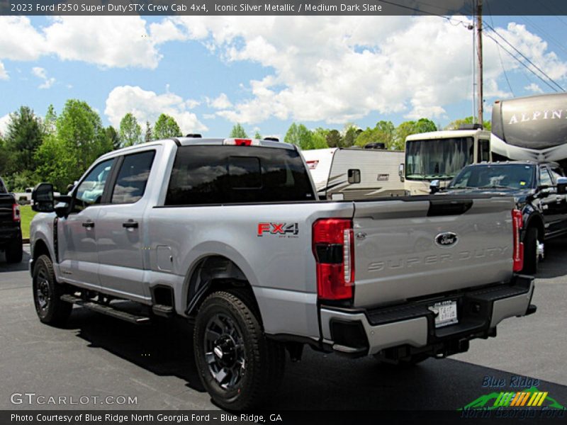 Iconic Silver Metallic / Medium Dark Slate 2023 Ford F250 Super Duty STX Crew Cab 4x4