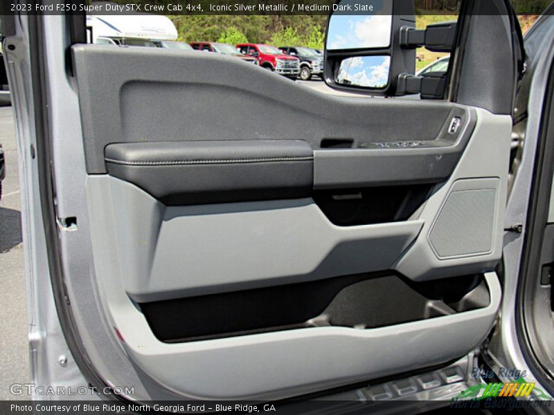 Iconic Silver Metallic / Medium Dark Slate 2023 Ford F250 Super Duty STX Crew Cab 4x4