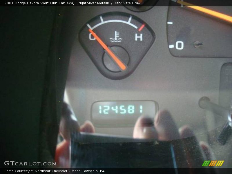 Bright Silver Metallic / Dark Slate Gray 2001 Dodge Dakota Sport Club Cab 4x4