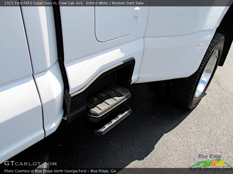 Oxford White / Medium Dark Slate 2023 Ford F450 Super Duty XL Crew Cab 4x4