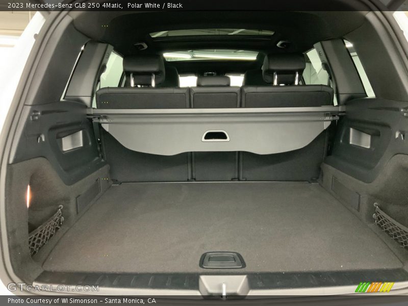  2023 GLB 250 4Matic Trunk