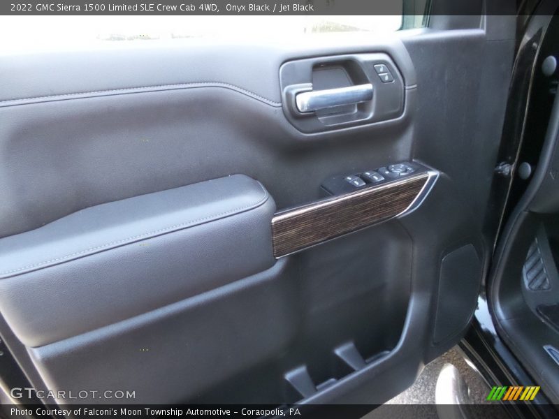 Onyx Black / Jet Black 2022 GMC Sierra 1500 Limited SLE Crew Cab 4WD