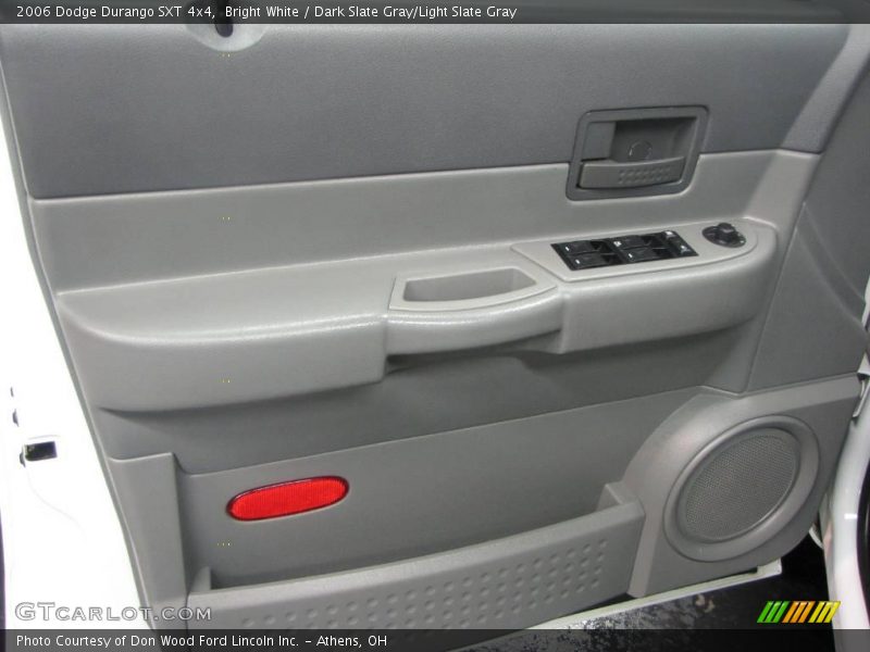 Bright White / Dark Slate Gray/Light Slate Gray 2006 Dodge Durango SXT 4x4