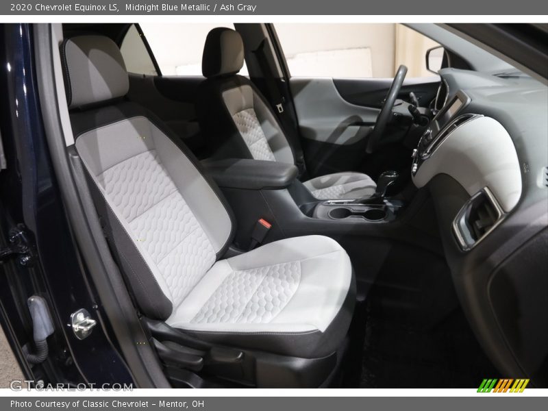 Midnight Blue Metallic / Ash Gray 2020 Chevrolet Equinox LS