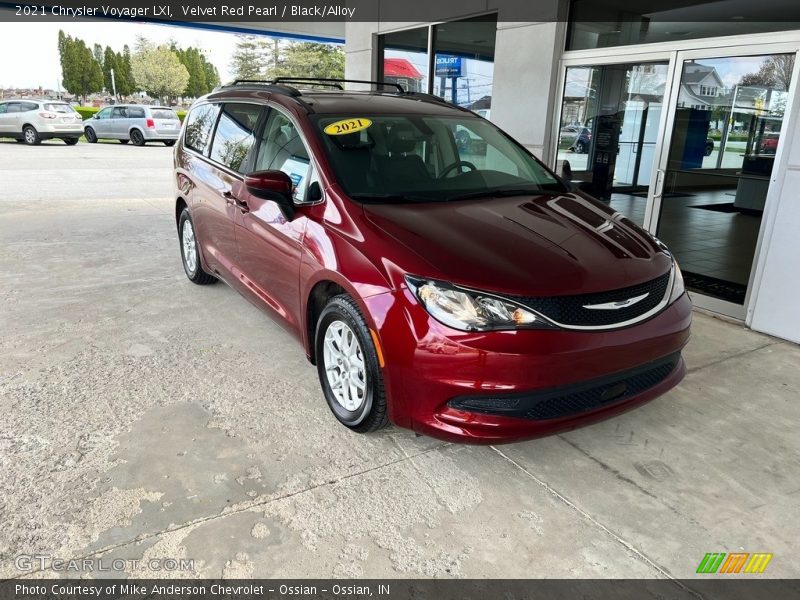 Velvet Red Pearl / Black/Alloy 2021 Chrysler Voyager LXI