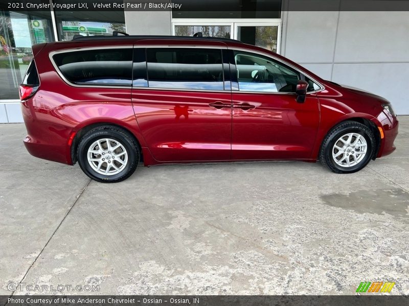 Velvet Red Pearl / Black/Alloy 2021 Chrysler Voyager LXI
