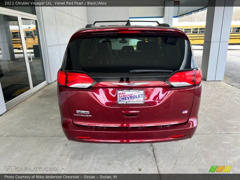 Velvet Red Pearl / Black/Alloy 2021 Chrysler Voyager LXI