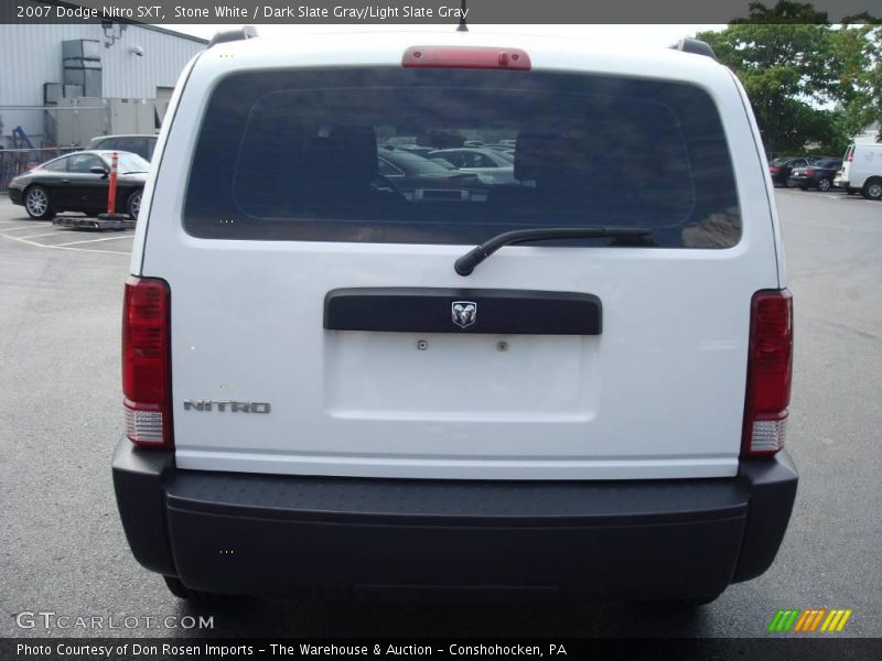 Stone White / Dark Slate Gray/Light Slate Gray 2007 Dodge Nitro SXT