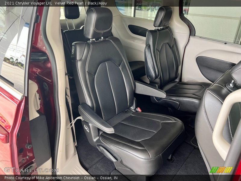 Rear Seat of 2021 Voyager LXI