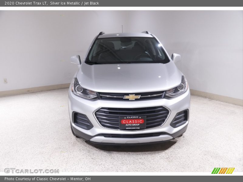 Silver Ice Metallic / Jet Black 2020 Chevrolet Trax LT