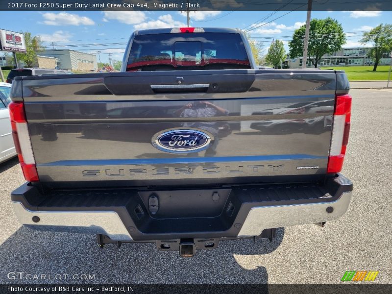 Magnetic / Black 2017 Ford F250 Super Duty Lariat Crew Cab 4x4