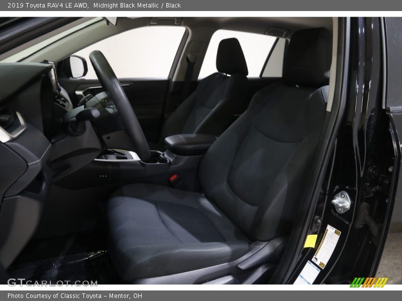 Midnight Black Metallic / Black 2019 Toyota RAV4 LE AWD