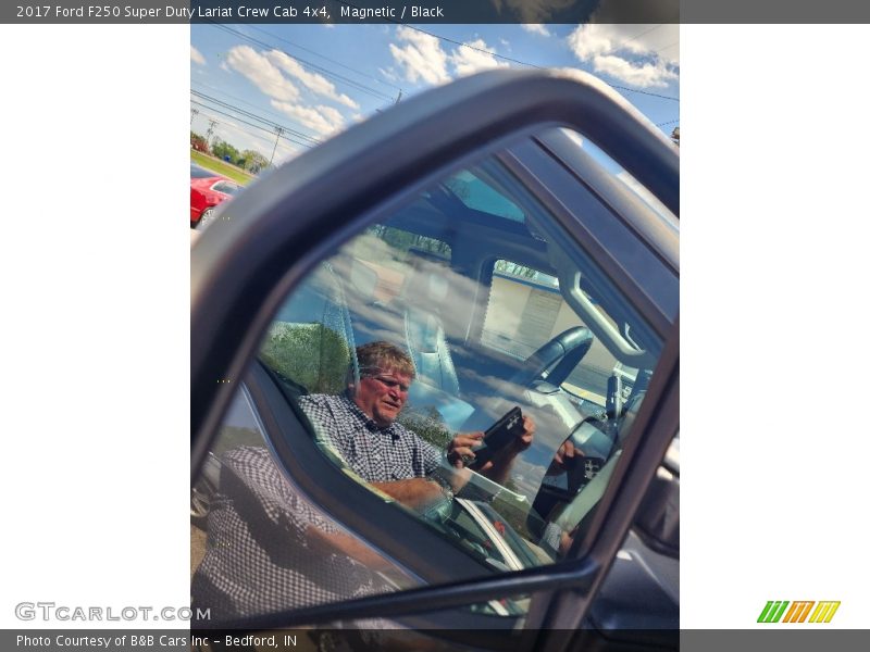 Magnetic / Black 2017 Ford F250 Super Duty Lariat Crew Cab 4x4