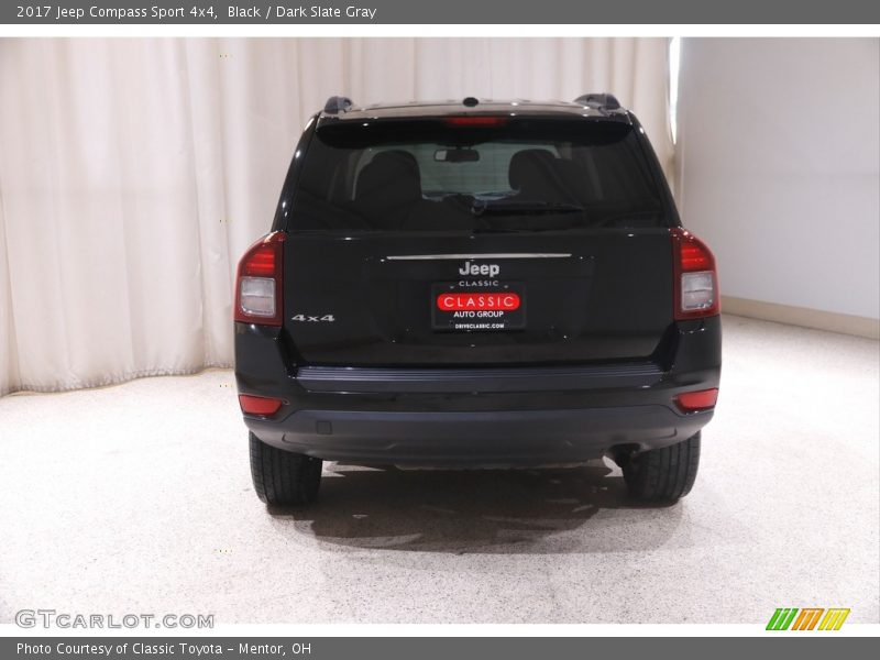 Black / Dark Slate Gray 2017 Jeep Compass Sport 4x4