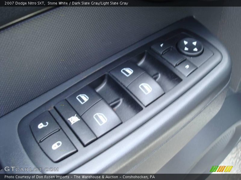 Stone White / Dark Slate Gray/Light Slate Gray 2007 Dodge Nitro SXT