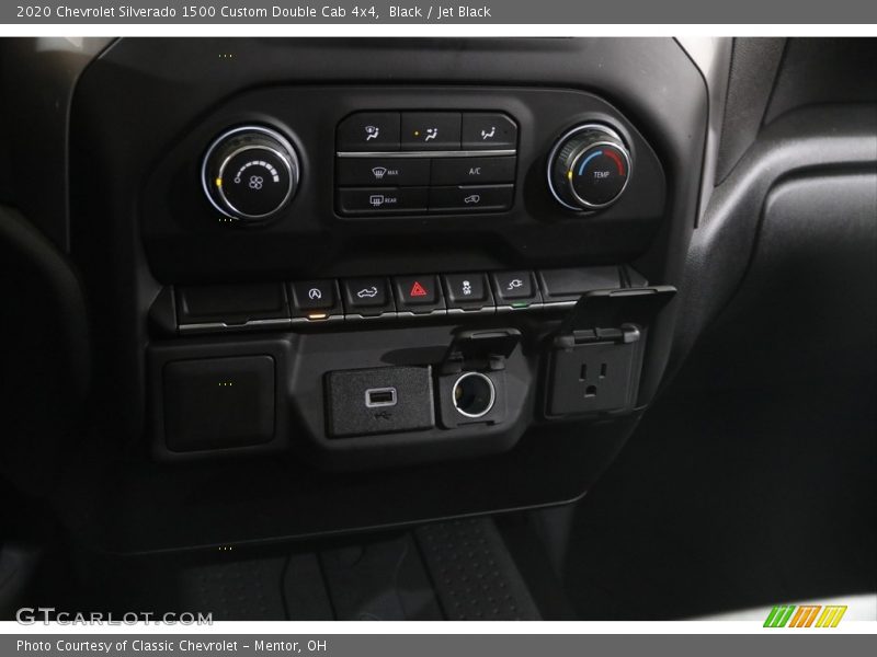 Black / Jet Black 2020 Chevrolet Silverado 1500 Custom Double Cab 4x4