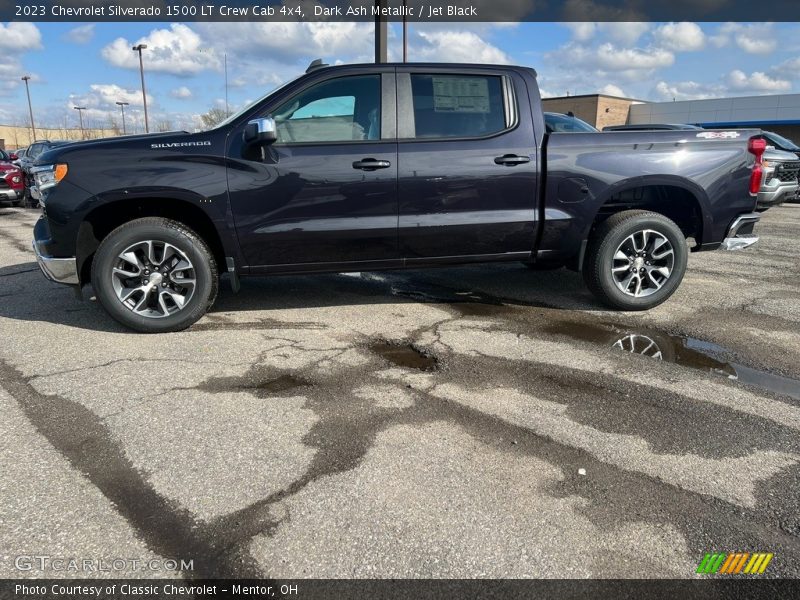 Dark Ash Metallic / Jet Black 2023 Chevrolet Silverado 1500 LT Crew Cab 4x4