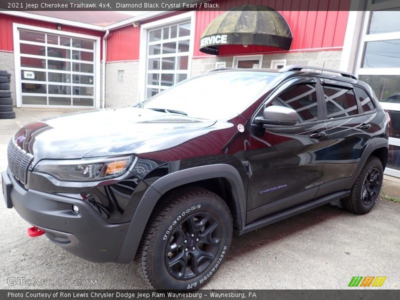 Diamond Black Crystal Pearl / Black 2021 Jeep Cherokee Traihawk 4x4