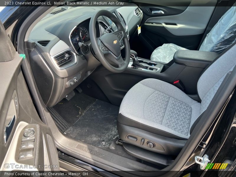 Mosaic Black Metallic / Medium Ash Gray 2023 Chevrolet Equinox LS