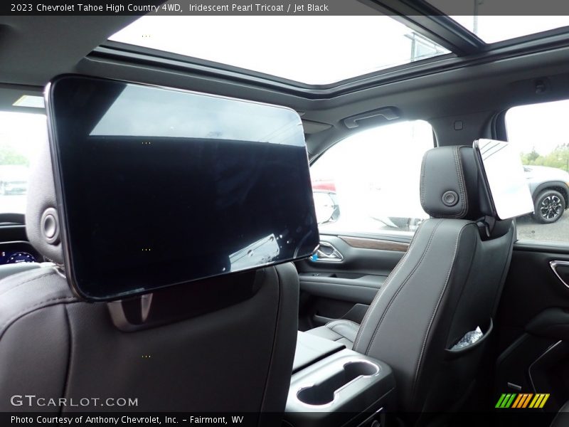 Iridescent Pearl Tricoat / Jet Black 2023 Chevrolet Tahoe High Country 4WD