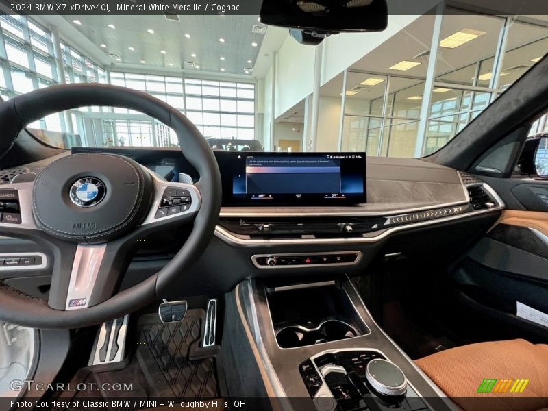 Dashboard of 2024 X7 xDrive40i