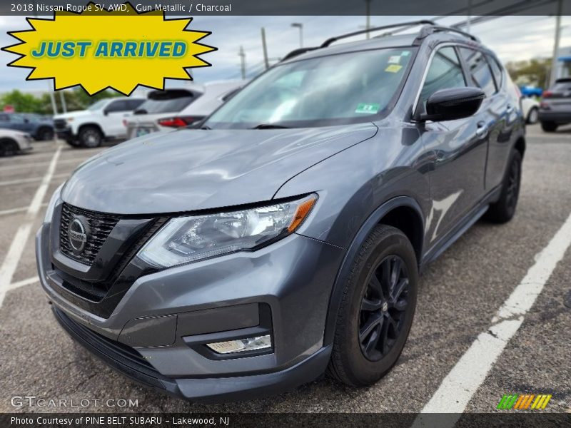 Gun Metallic / Charcoal 2018 Nissan Rogue SV AWD