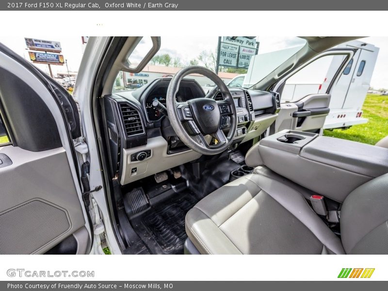 Oxford White / Earth Gray 2017 Ford F150 XL Regular Cab