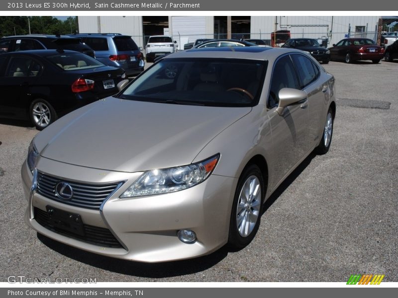 Satin Cashmere Metallic / Parchment 2013 Lexus ES 300h Hybrid