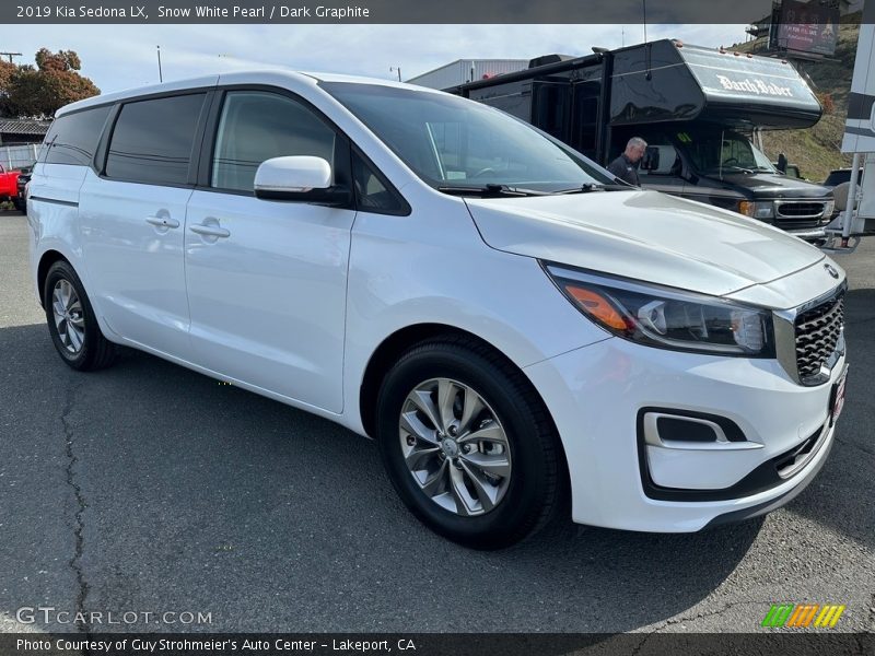 Snow White Pearl / Dark Graphite 2019 Kia Sedona LX