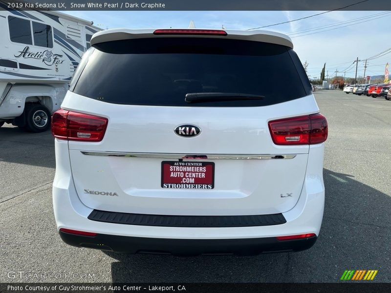 Snow White Pearl / Dark Graphite 2019 Kia Sedona LX