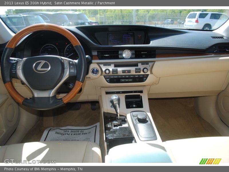 Satin Cashmere Metallic / Parchment 2013 Lexus ES 300h Hybrid