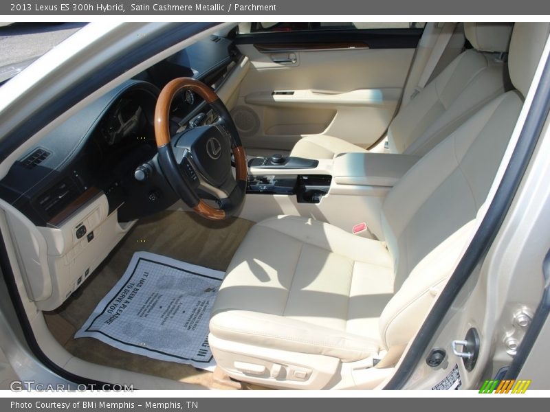 Satin Cashmere Metallic / Parchment 2013 Lexus ES 300h Hybrid