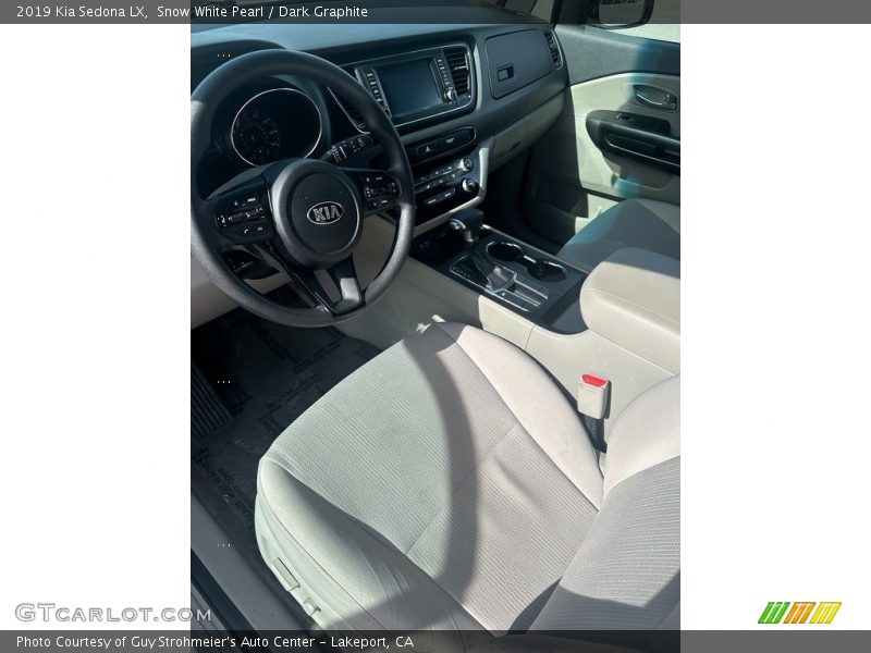 Snow White Pearl / Dark Graphite 2019 Kia Sedona LX