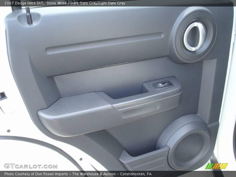 Stone White / Dark Slate Gray/Light Slate Gray 2007 Dodge Nitro SXT