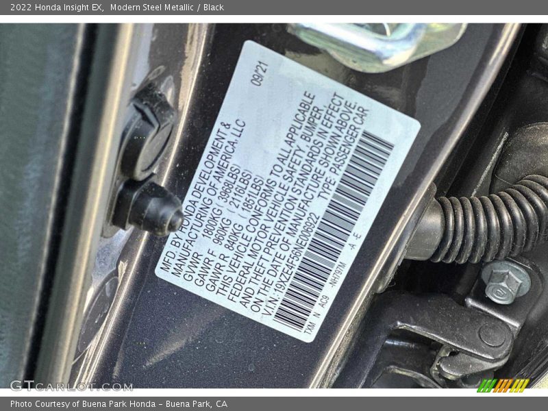 Modern Steel Metallic / Black 2022 Honda Insight EX