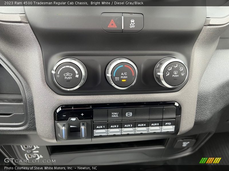Controls of 2023 4500 Tradesman Regular Cab Chassis