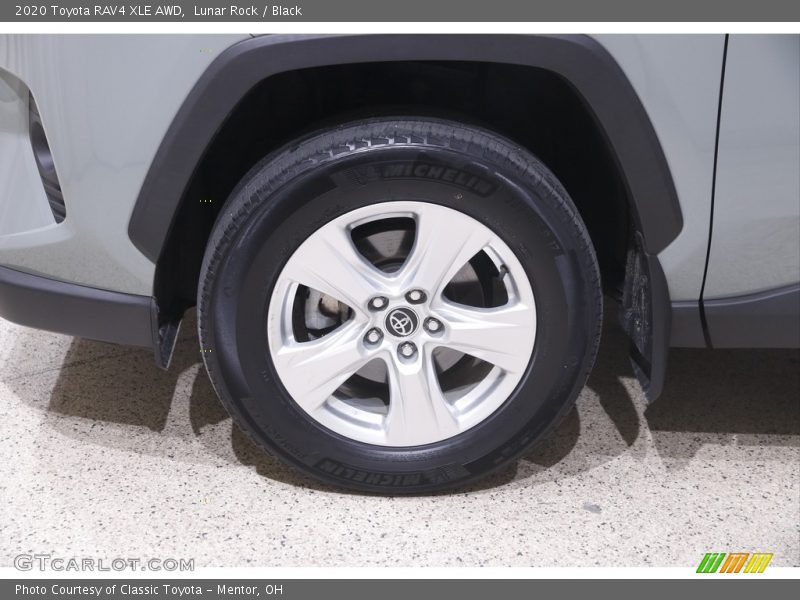 Lunar Rock / Black 2020 Toyota RAV4 XLE AWD