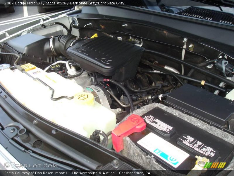 Stone White / Dark Slate Gray/Light Slate Gray 2007 Dodge Nitro SXT