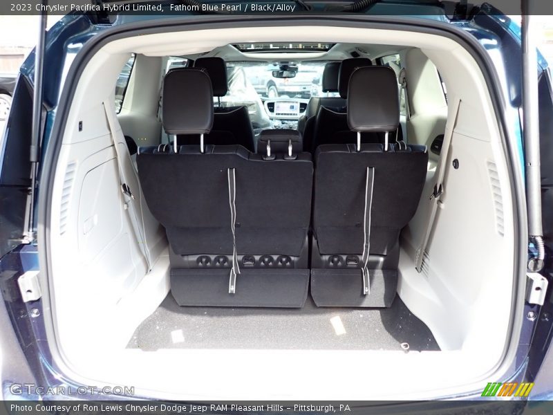  2023 Pacifica Hybrid Limited Trunk