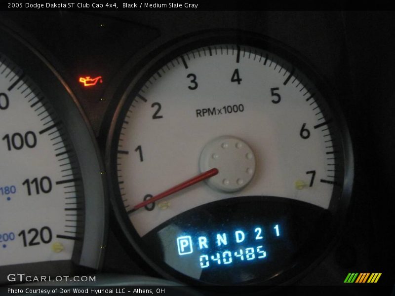 Black / Medium Slate Gray 2005 Dodge Dakota ST Club Cab 4x4