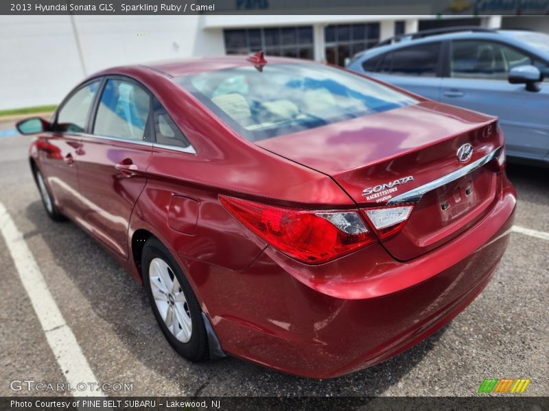 Sparkling Ruby / Camel 2013 Hyundai Sonata GLS