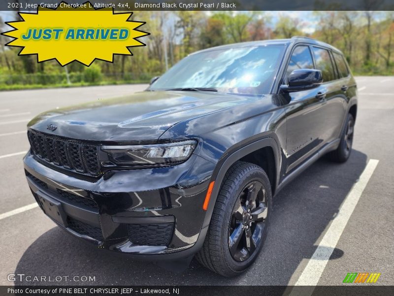 Diamond Black Crystal Pearl / Black 2021 Jeep Grand Cherokee L Altitude 4x4
