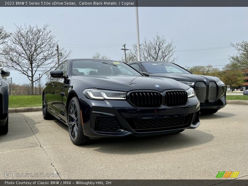 Carbon Black Metallic / Cognac 2023 BMW 5 Series 530e xDrive Sedan