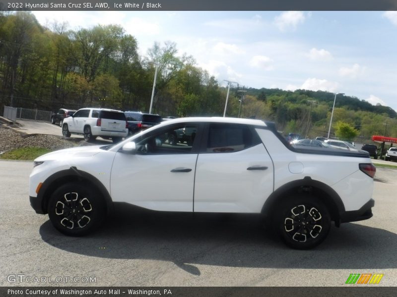  2022 Santa Cruz SEL AWD Ice White