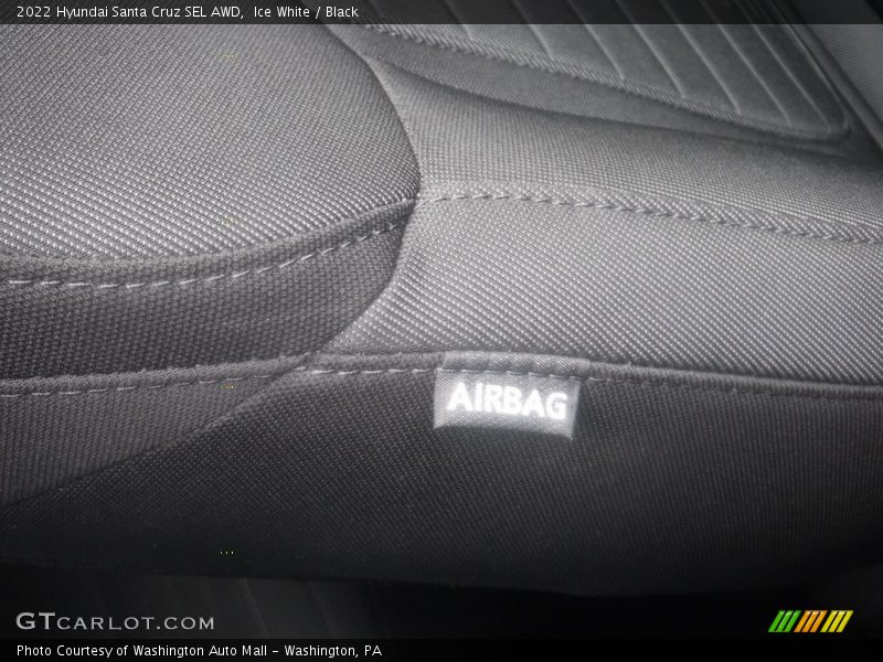 Ice White / Black 2022 Hyundai Santa Cruz SEL AWD