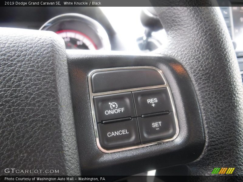 White Knuckle / Black 2019 Dodge Grand Caravan SE
