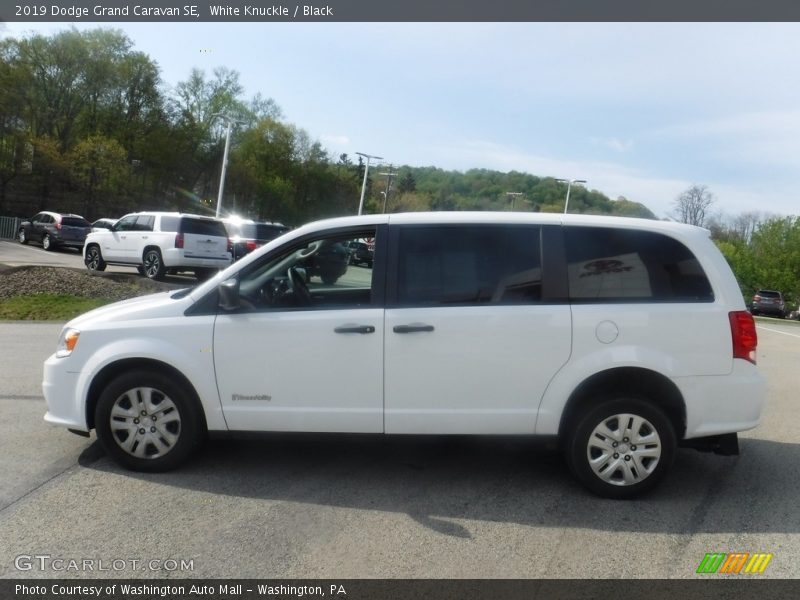 White Knuckle / Black 2019 Dodge Grand Caravan SE