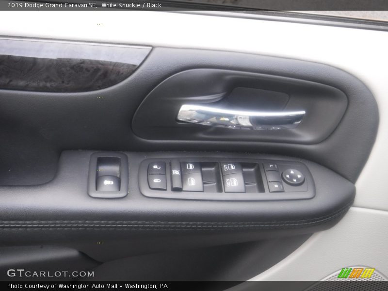 White Knuckle / Black 2019 Dodge Grand Caravan SE