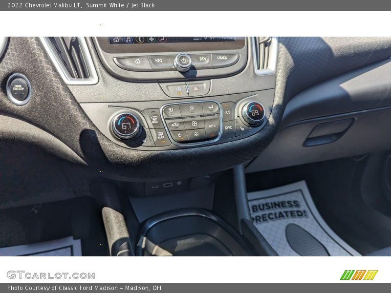 Summit White / Jet Black 2022 Chevrolet Malibu LT